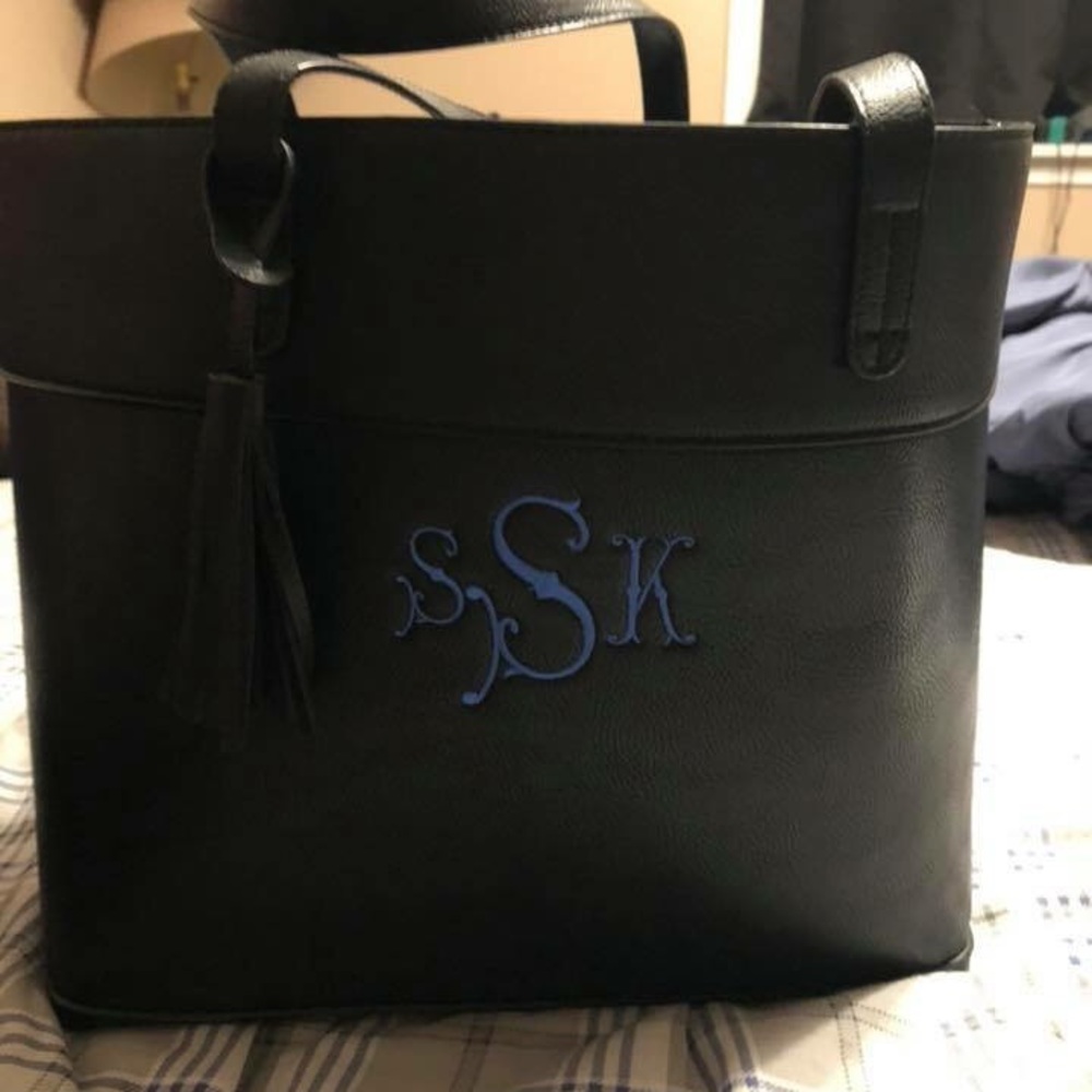 Large black purse w/ SSK embroidered in blue